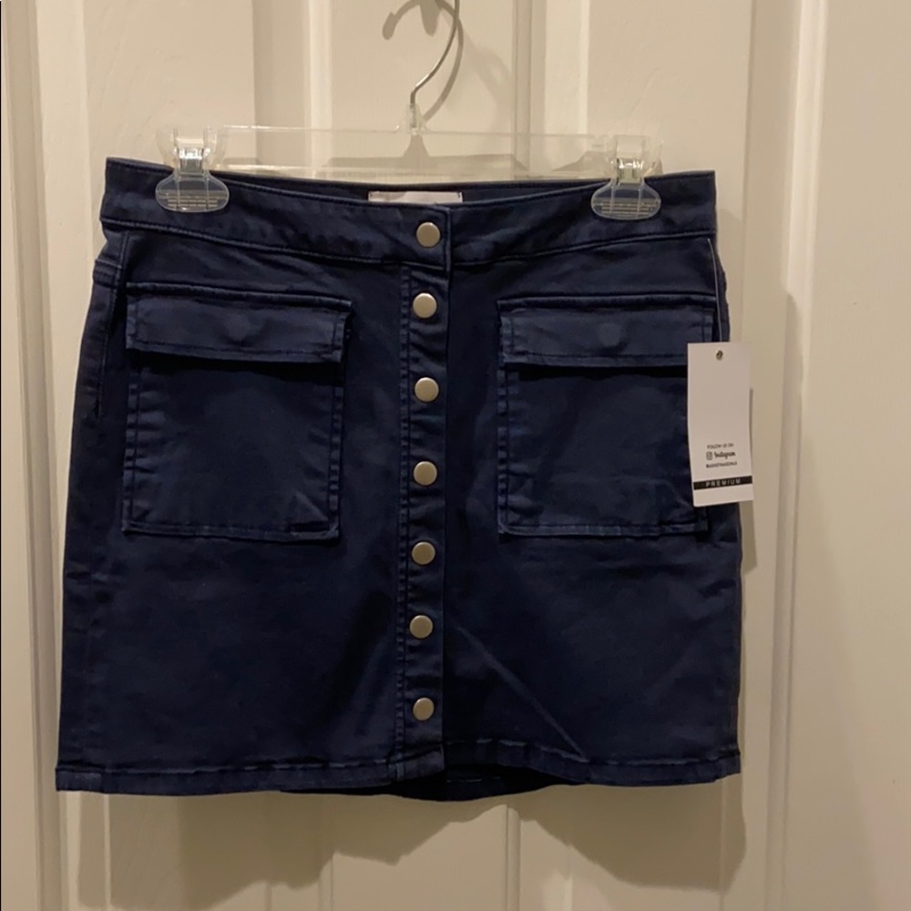 Ashley Mason Navy Small skirt